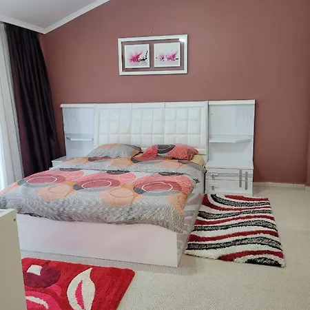 Sultan Homes Classic Apartment *